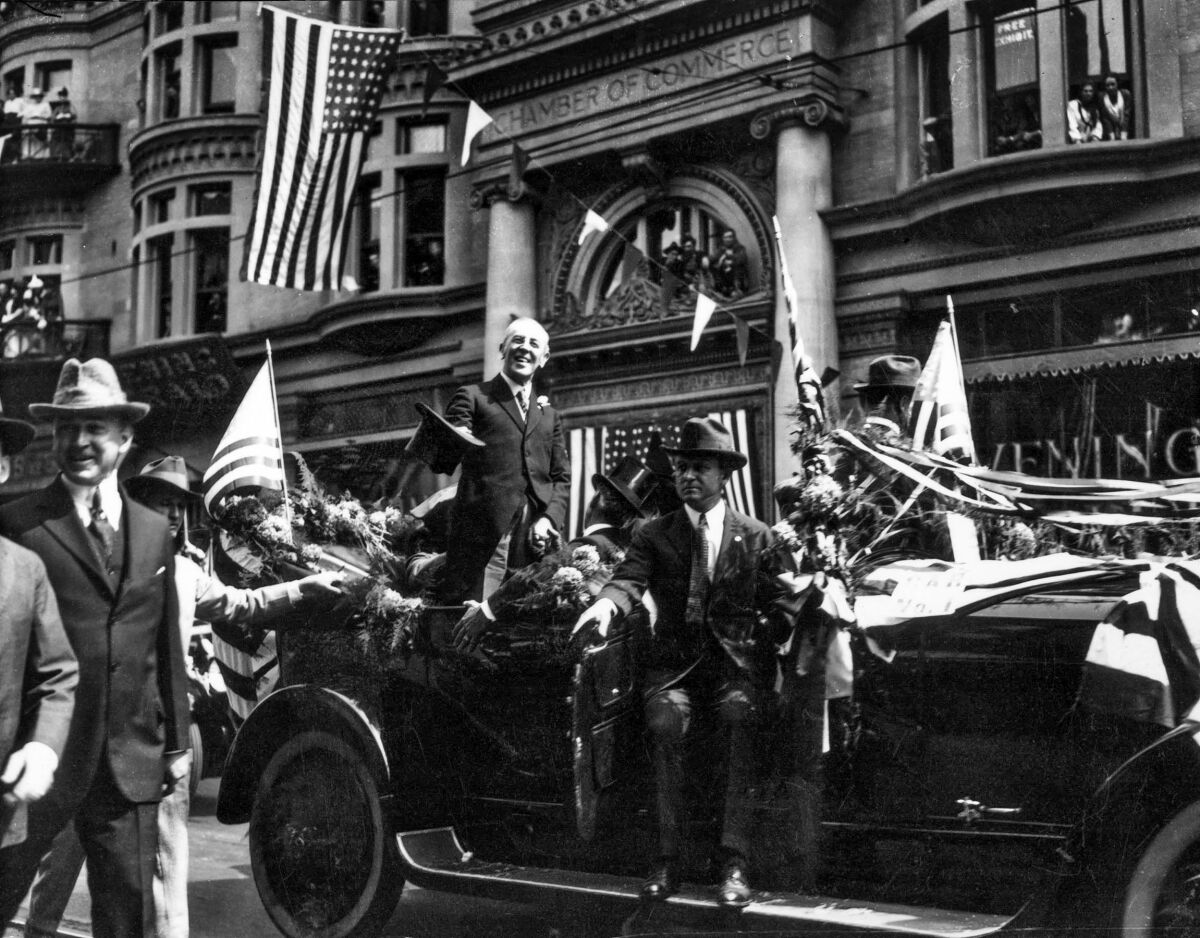 Parade for President Woodrow Wilson in downtown Los Angeles. 