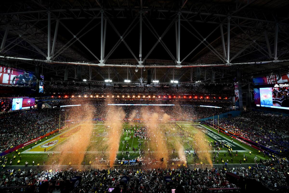 PHOTOS: Super Bowl 57 in Glendale, Arizona - WTOP News