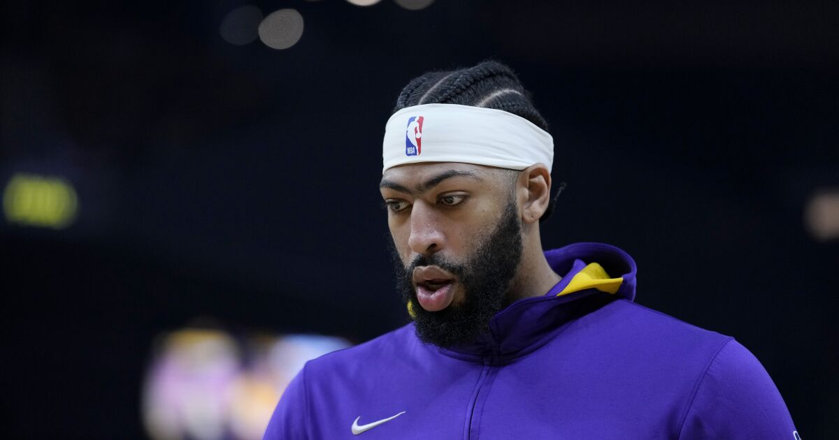 Can Anthony Davis play in Game 6 after head injury? Here’s how NBA’s concussion policy works