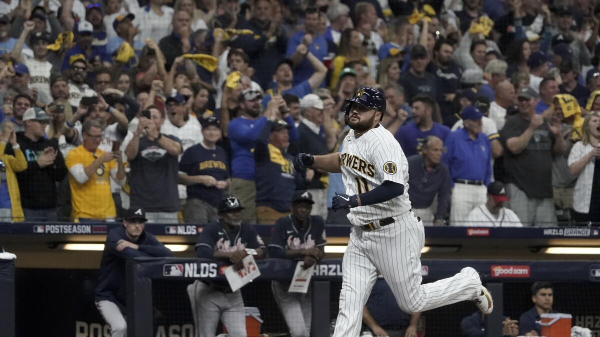 Rowdy Tellez, Corbin Burnes guide Brewers past Braves in Game 1 of NLDS 