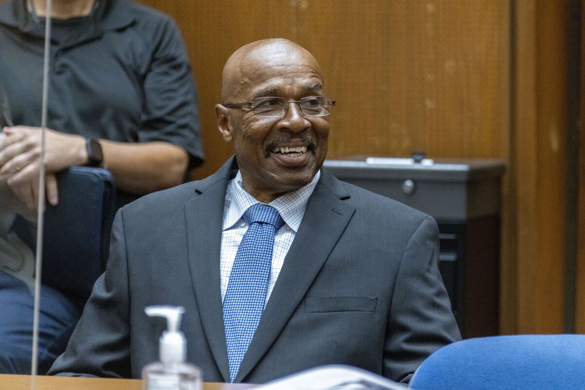 Maurice Hastings smiles at a hearing Oct. 20 where a Los Angeles Superior Court judge dismissed his conviction for murder.