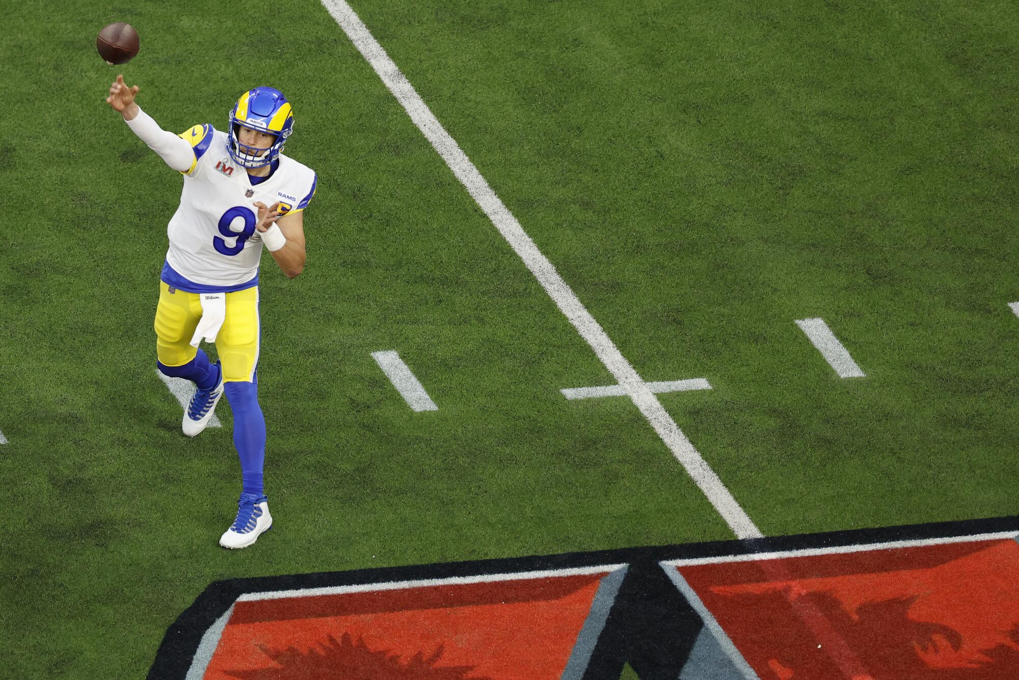 Los Angeles Rams quarterback Matthew Stafford (9) passes the ball