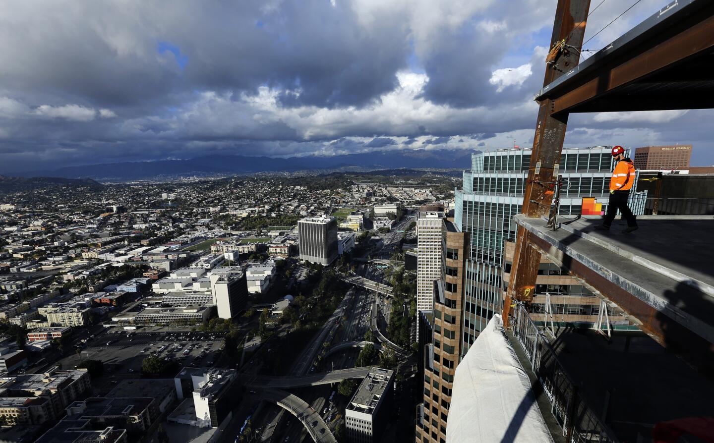 Wilshire Grand Center