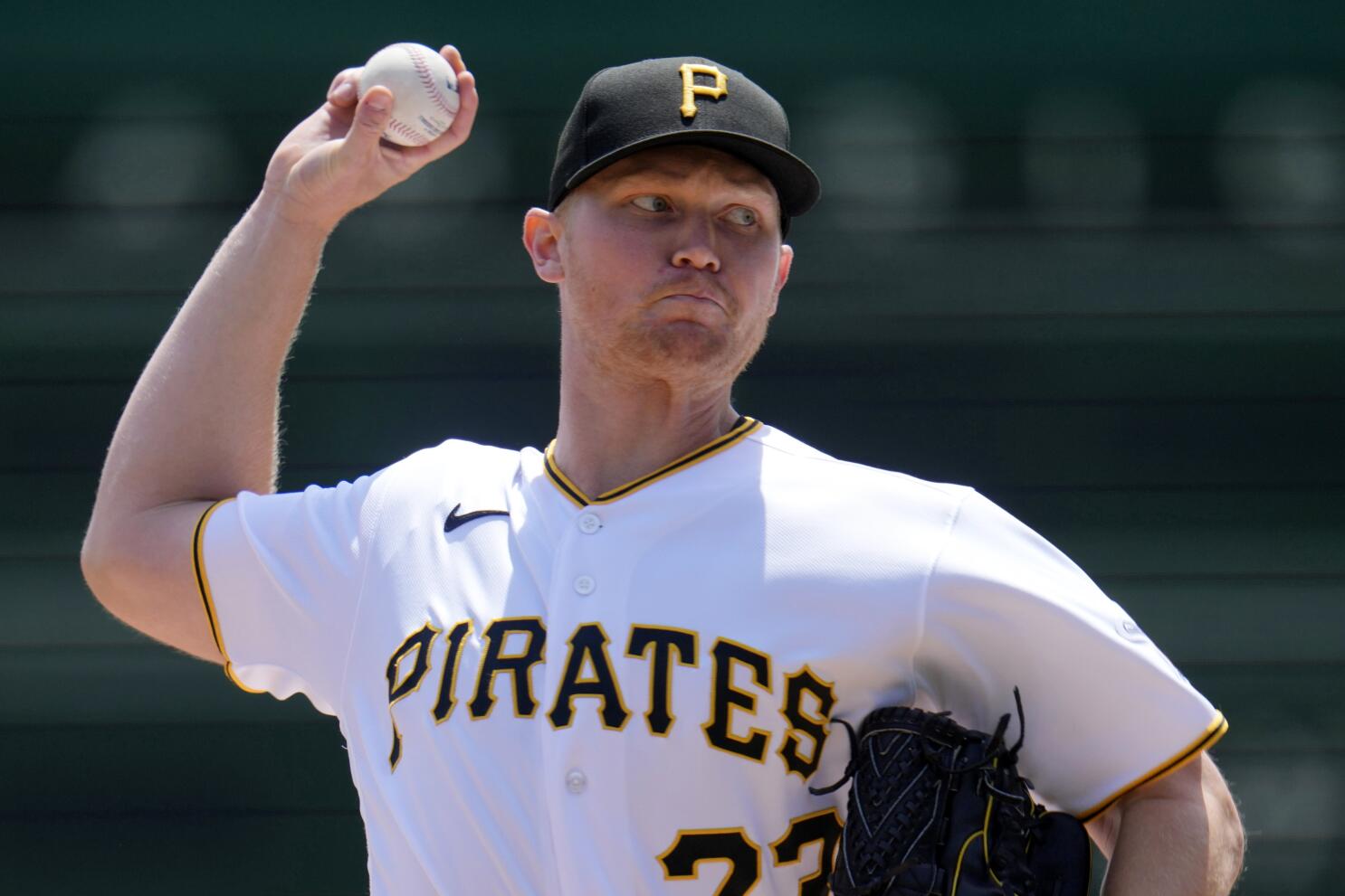 Which Players Have Played for Both Pittsburgh Pirates and Los