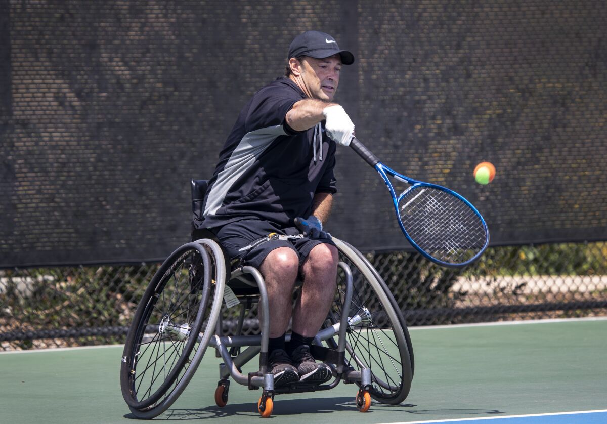 Pickering Palacio Abrasivo Columna: El tenis en silla de ruedas cambió la vida de David Wagner. Espera  poder hacer lo mismo para otros - Los Angeles Times