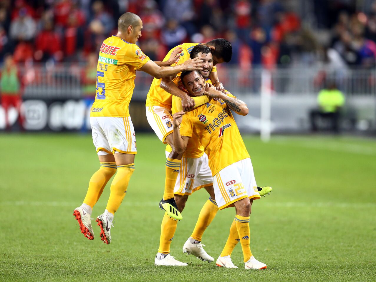 TORONTO, ON - SEPTEMBER 19: Jesús Dueñas #29 of Tigres UANL celebrates a goal with teammates during the second half of the 2018 Campeones Cup Final against Toronto FC at BMO Field on September 19, 2018 in Toronto, Canada. (Photo by Vaughn Ridley/Getty Images) ** OUTS - ELSENT, FPG, CM - OUTS * NM, PH, VA if sourced by CT, LA or MoD **