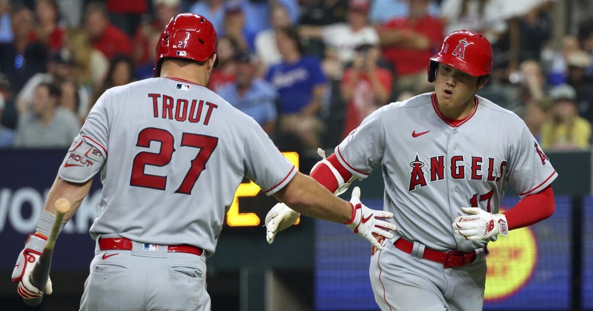 Trout Ties Angels' HR Record, Then Scores Winning Run