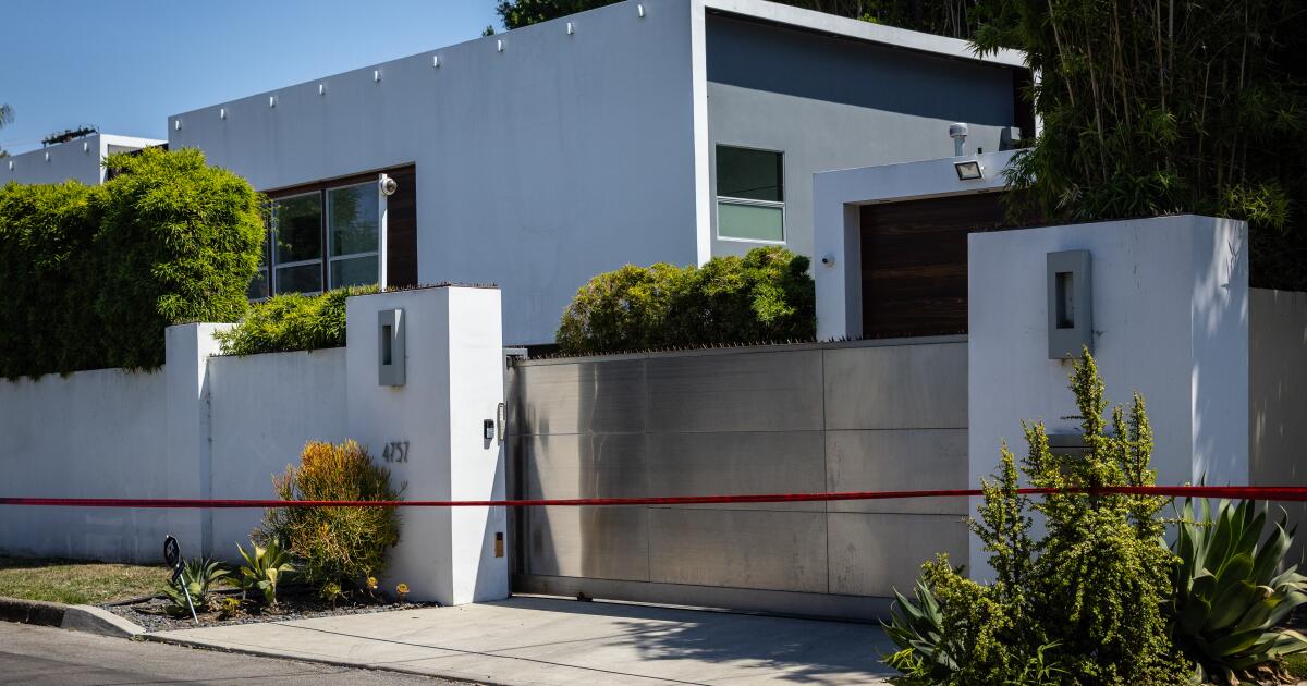 “American Idol” executives kill and other intrusion sparks call for action “American Idol” executives kill and other intrusion sparks call for action