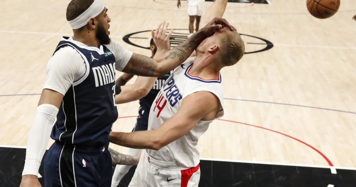 Clippers, Dallas'a karşı 5. maçı kaybettikten sonra elenmenin eşiğinde