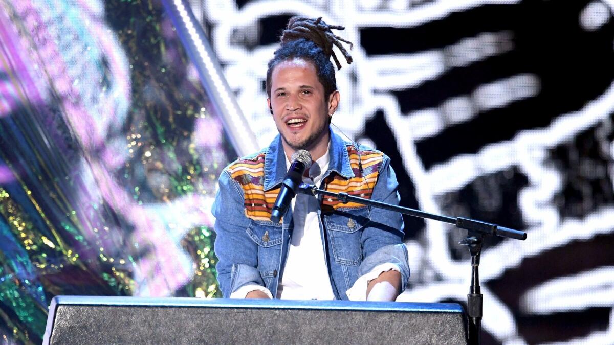 Vicente Garcia, winner of three Latin Grammy Awards, including best new artist, performs on the telecast.