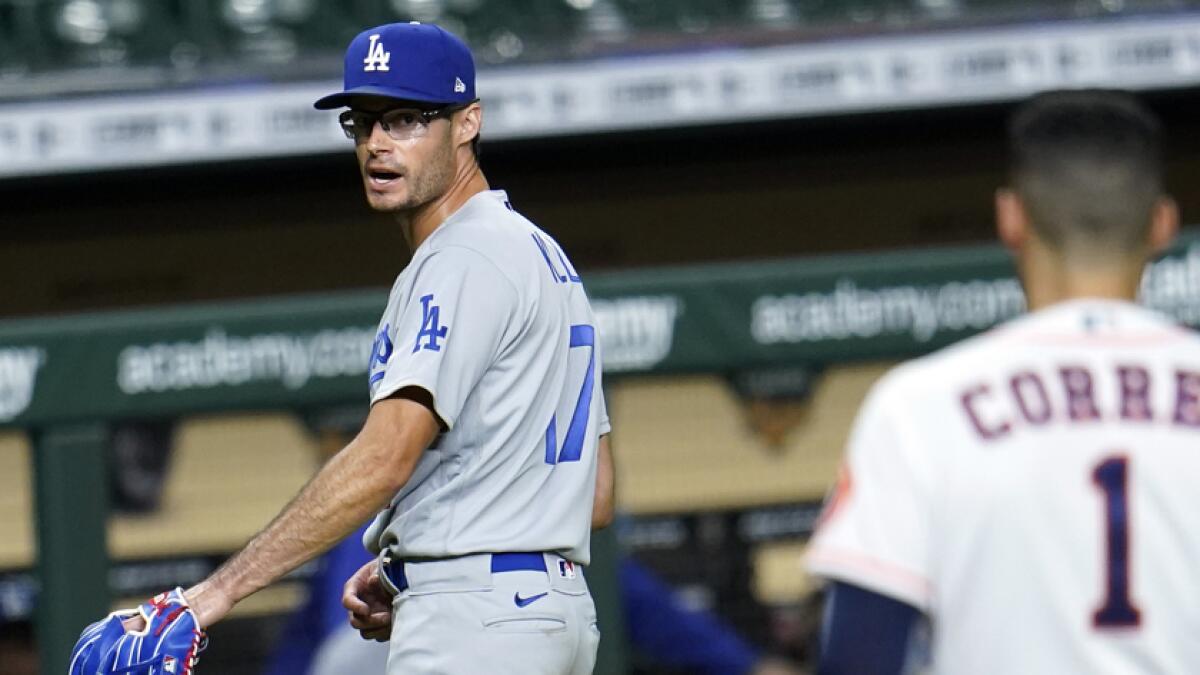 Dodgers Dugout: Who is going to replace Kiké Hernández? - Los