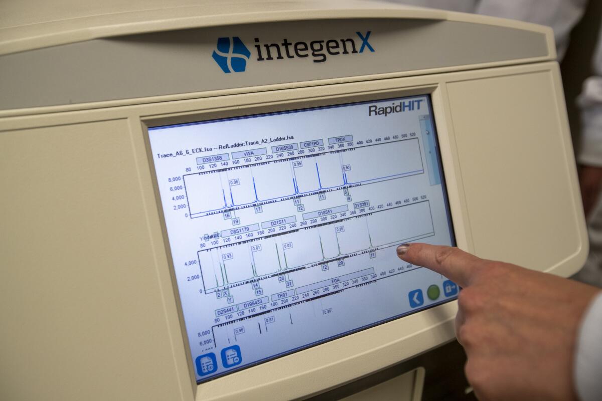 RapidHITTM200 Rapid DNA machine