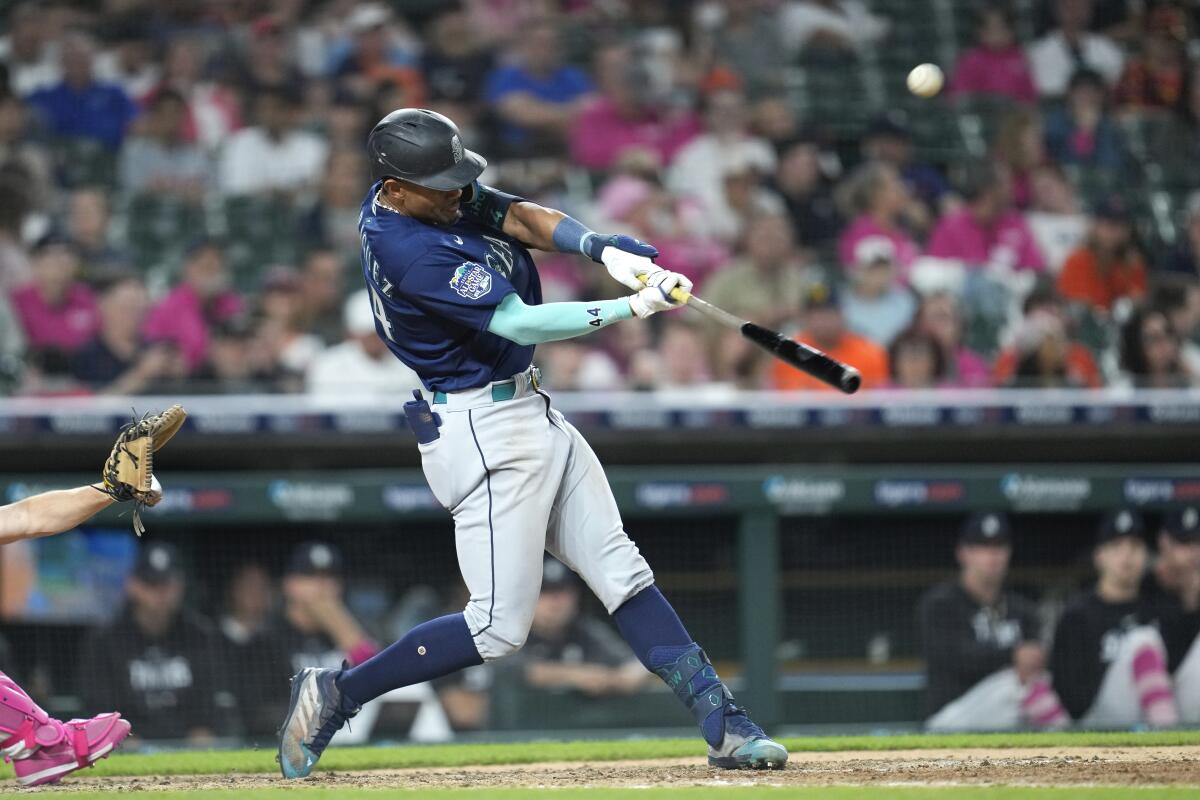 Rodríguez homers and drives in 4 to lead Mariners past Tigers 9-2 - The San  Diego Union-Tribune