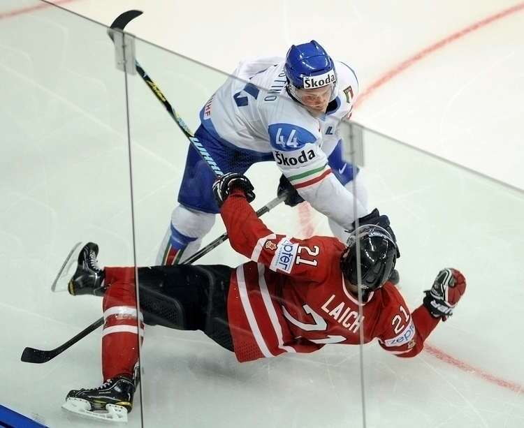 Pictures: Hockey Fights - Los Angeles Times