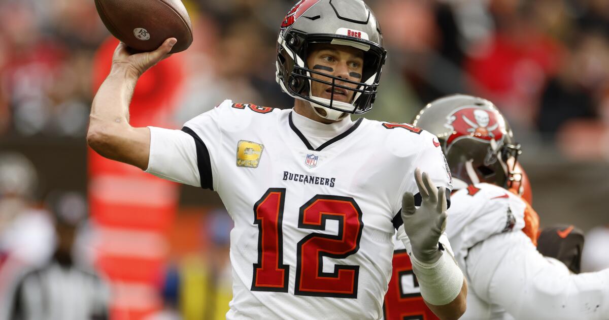 Bucs looking to add another quarterback? - Bucs Nation