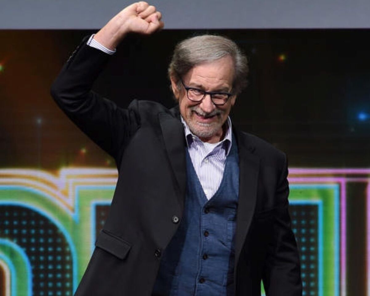 Steven Spielberg presents "Ready Player One" to roaring crowds at Comic-Con 2017.