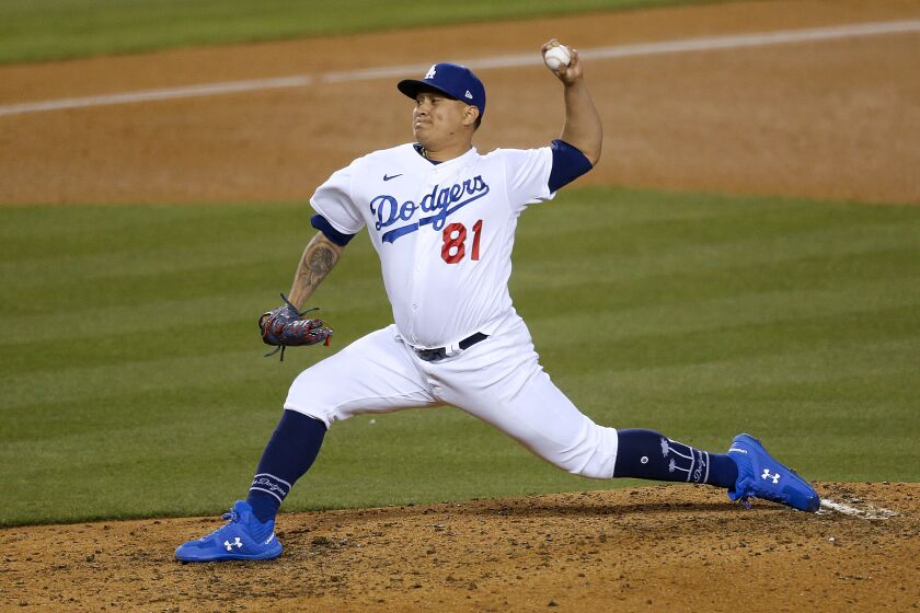 LOS ANGELES, CA - MAY 20: Los Angeles Dodgers pitcher Victor Gonzalez (81) comes on in relief in the sixth inning against the Arizona Diamondbacks at Dodger Stadium on Thursday, May 20, 2021 in Los Angeles, CA. (Gary Coronado / Los Angeles Times)