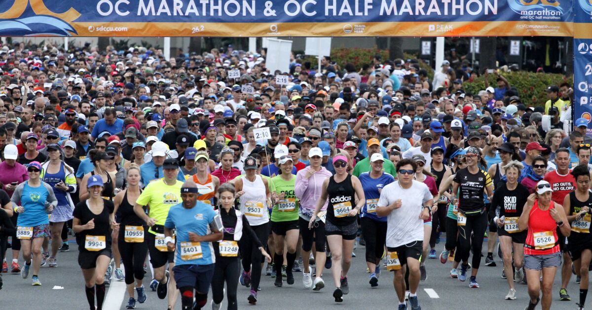 15th annual OC Marathon draws thousands of runners Los Angeles Times