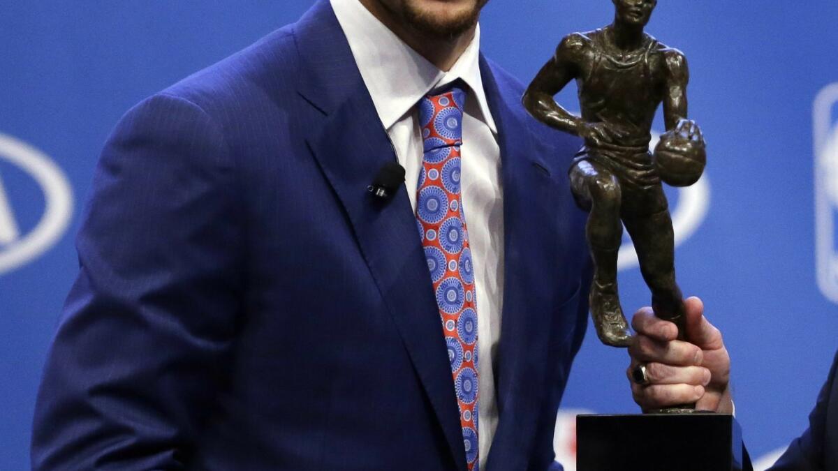 Curry is first unanimous NBA MVP, takes honor again