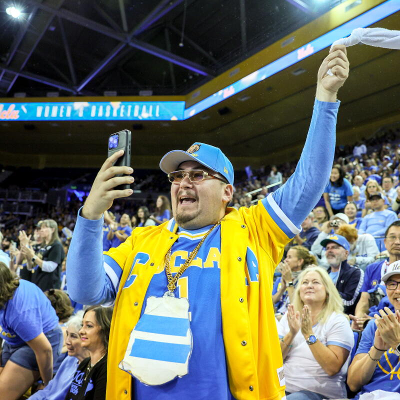 Ucla Rmw UCLA recognizes its players, fans at championship celebration - Los ...