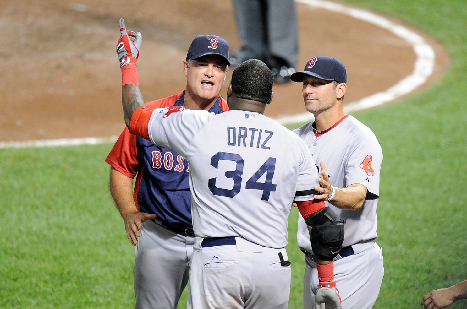 David Ortiz Gets Testy On Bat Flip After 2nd Yankee Stadium 'Bomb