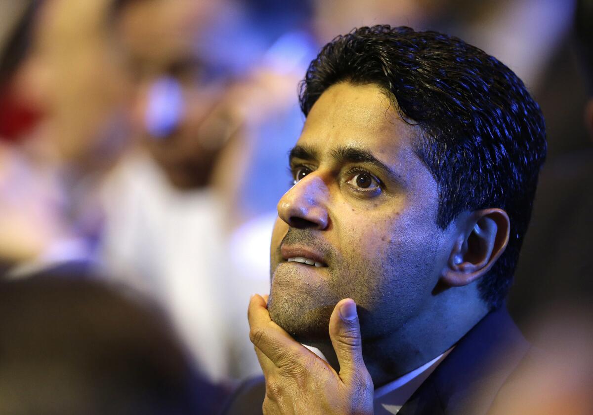 En esta foto del 25 de agosto del 2016, se ve al presidente del Paris Saint-Germain, Nasser Al-Khelaifi, en el sorteo para la Liga de Campeones en el Grimaldi Forum, en Mónaco. *