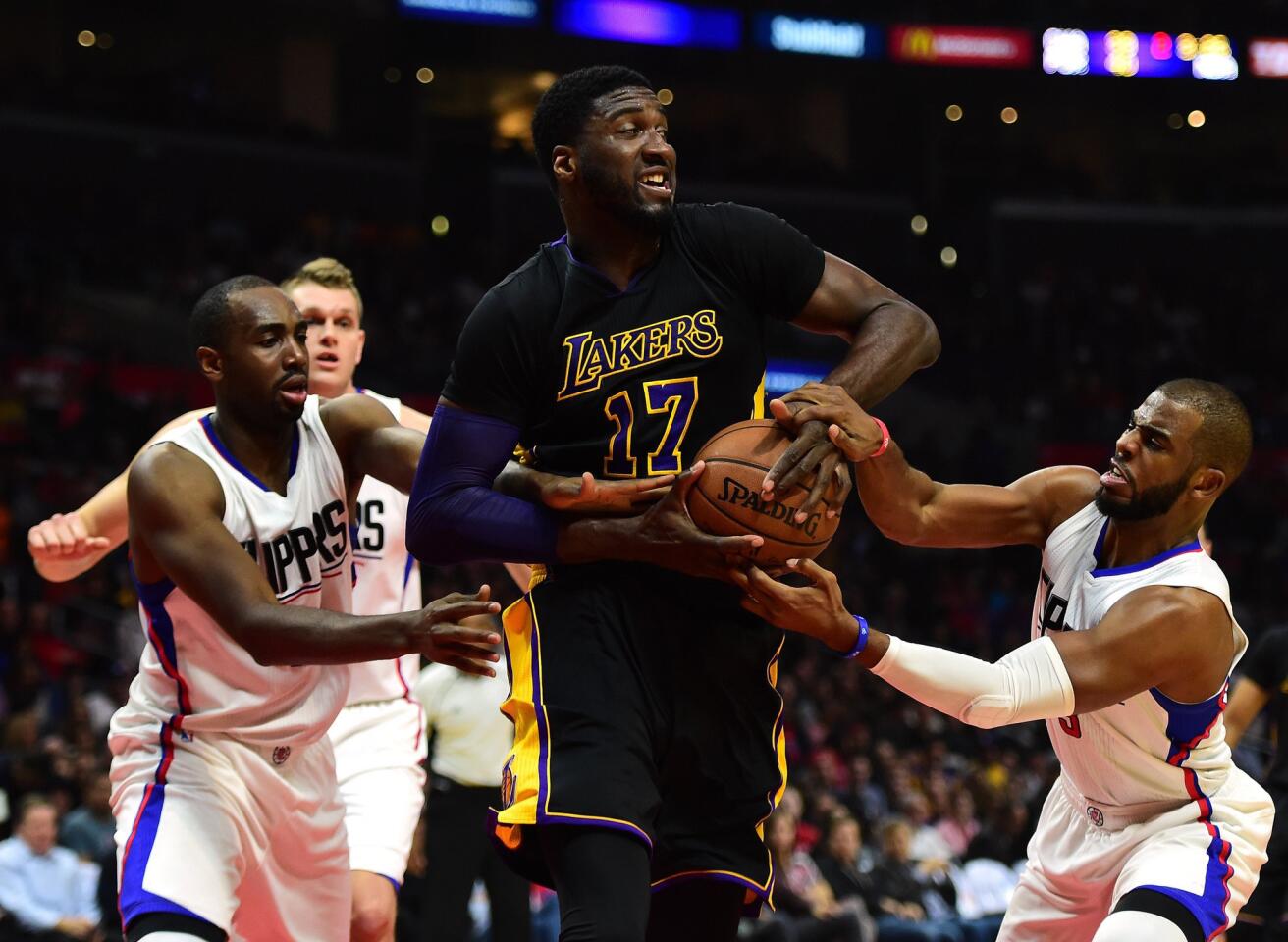 Lakers are on the doorstep of some bad history, hoping to avoid a club record-tying 10-game skid