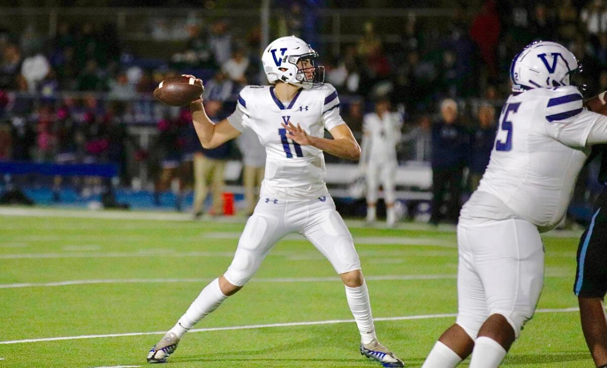 Venice quarterback Paul Kessler prepares to throw from the pocket against Palisades on Friday night.