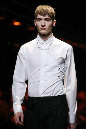 Fall 2009 Paris Fashion Week -- Kris van Assche