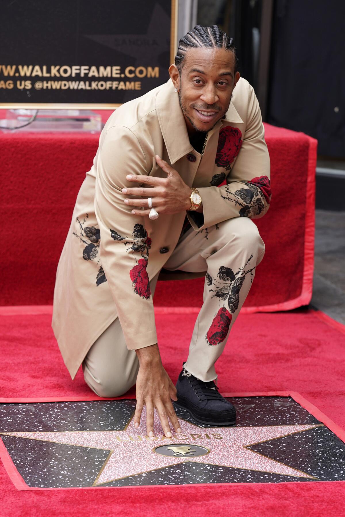 Ludacris stands still for a star on Hollywood Walk of Fame - Los