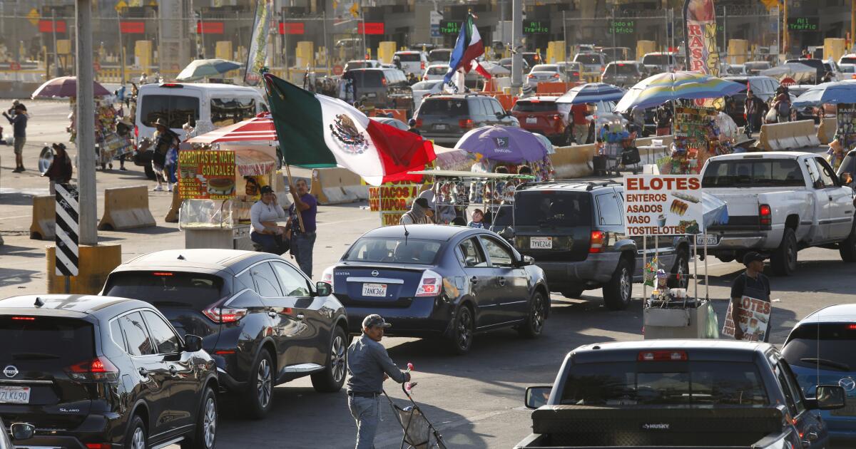 Newsom firma ley que permite matrícula estatal para algunos en México