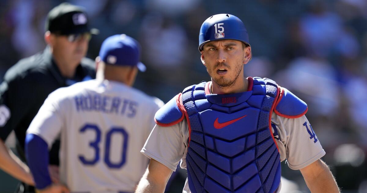 The Dodgers' first true catcher-second baseman could be Austin