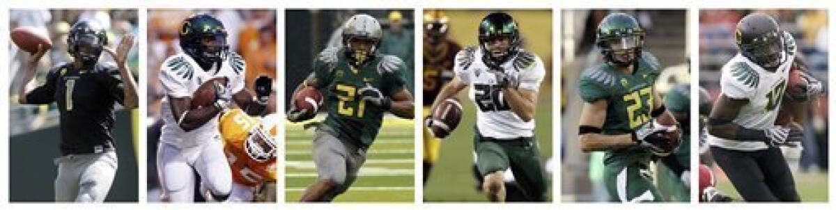 Oregon football, College football uniforms, Football uniforms