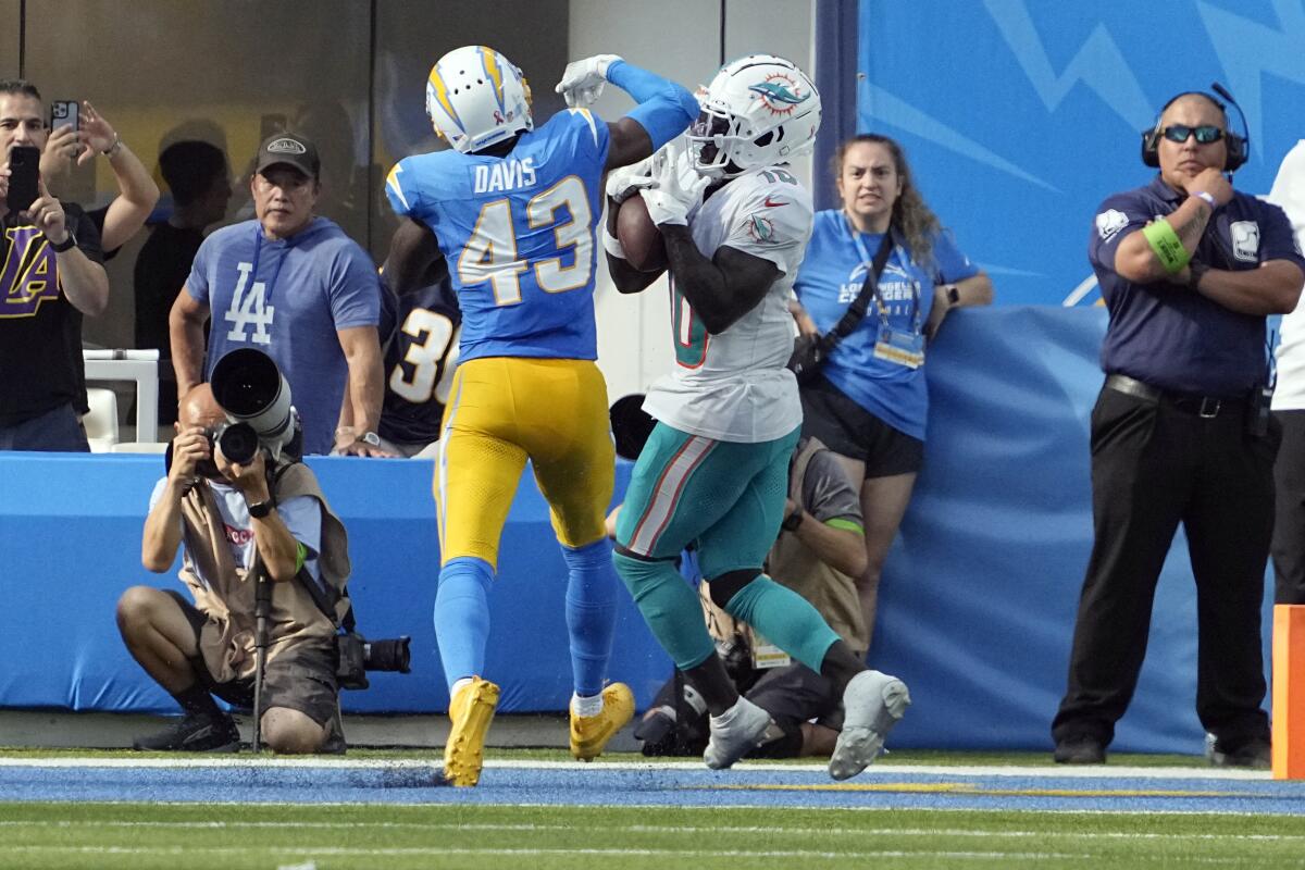 Justin Herbert, short-handed defense lead Chargers past Dolphins 