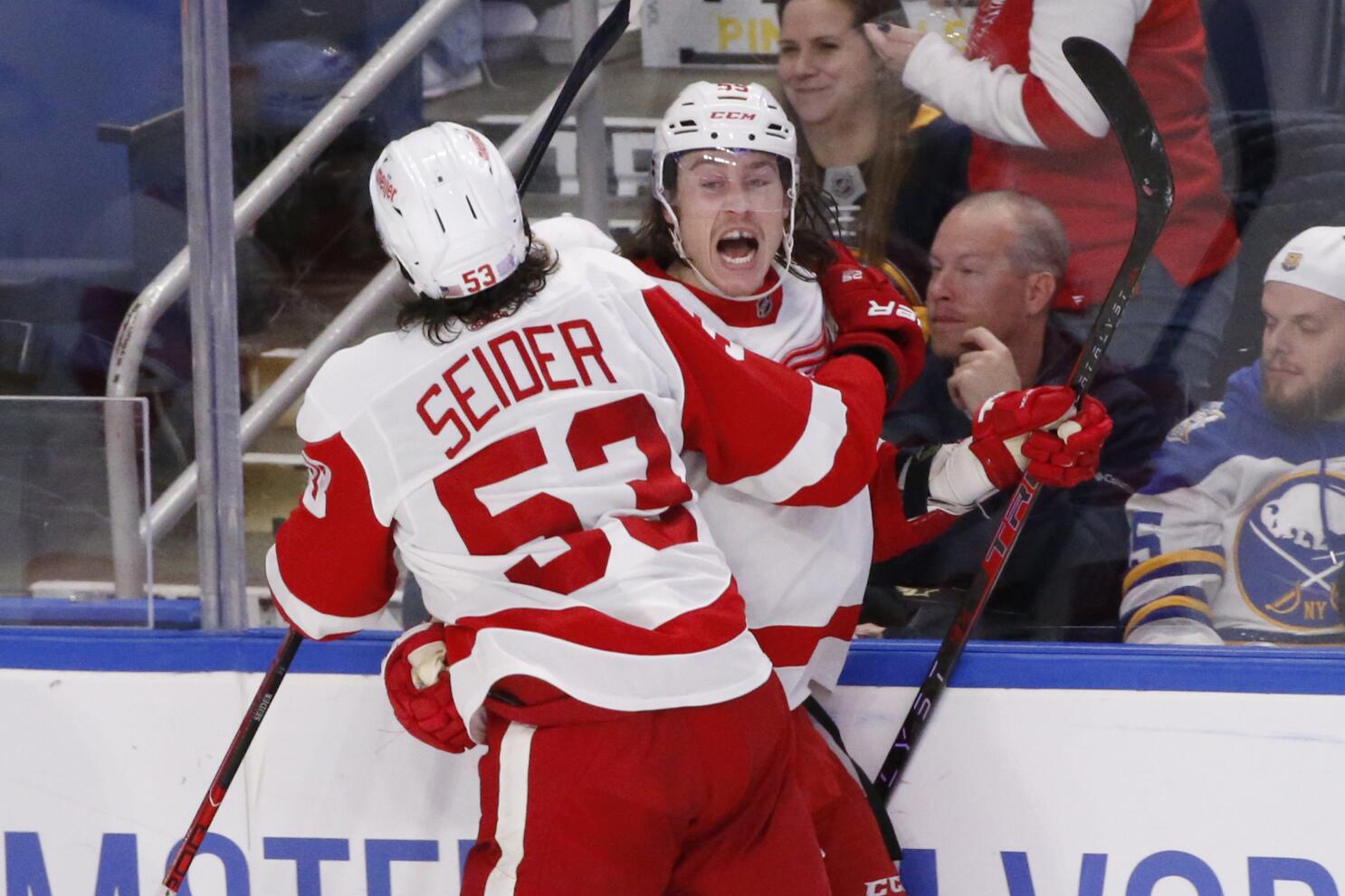 Thompson has 3 goals, 3 assists as Sabres beat Red Wings 8-3