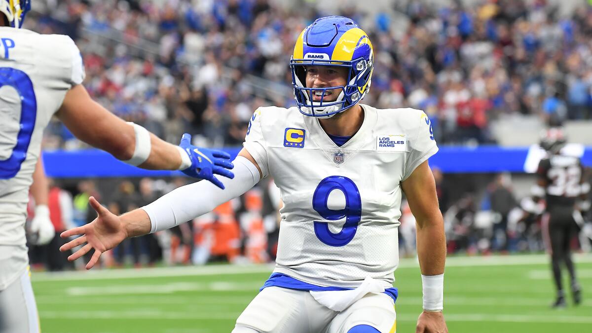 Super Bowl: Why are Rams in white uniforms and Bengals black? - Los Angeles  Times