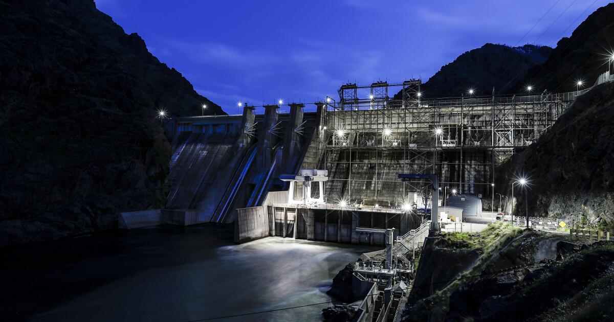 Tearing down dams could save Western rivers — and also make climate change worse Tearing down dams could save Western rivers — and also make climate change worse