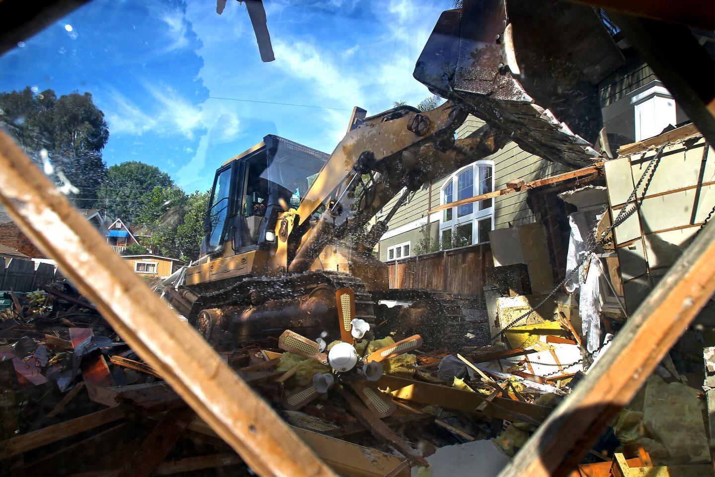 Manhattan Beach tear-down