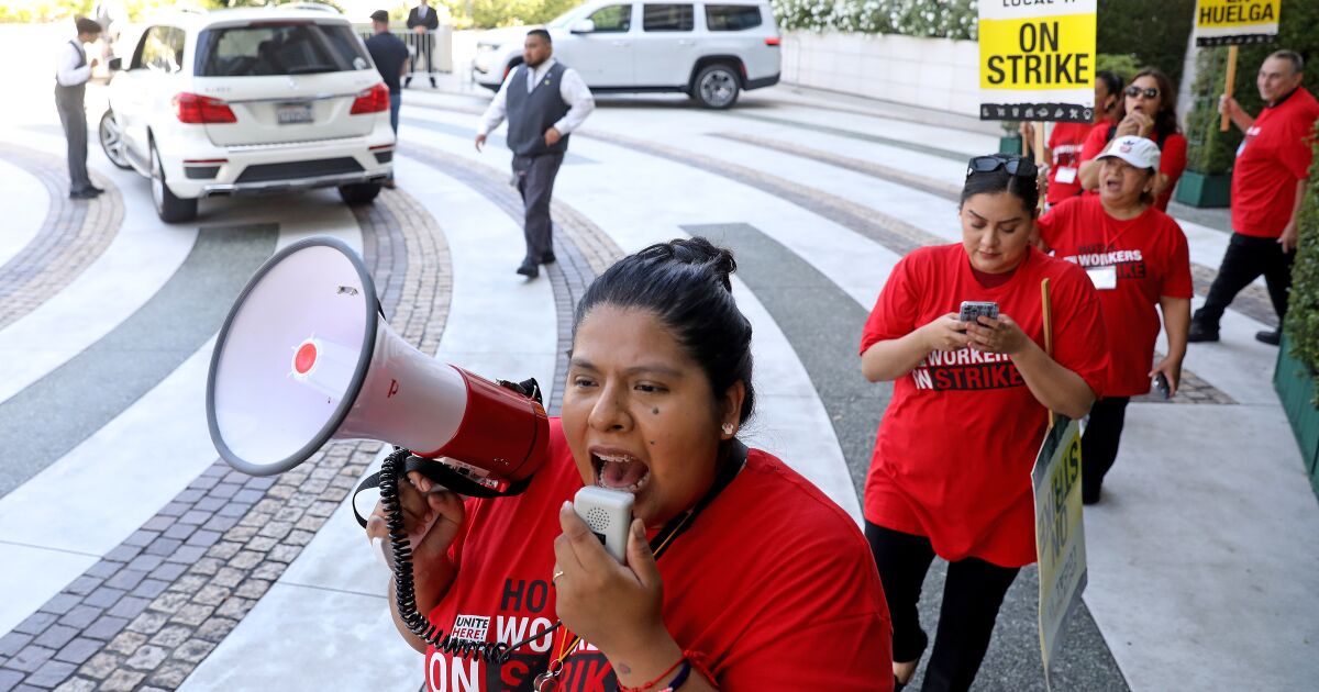 Southern California’s hotel worker strike rolls to new spots. Here’s what’s at stake
