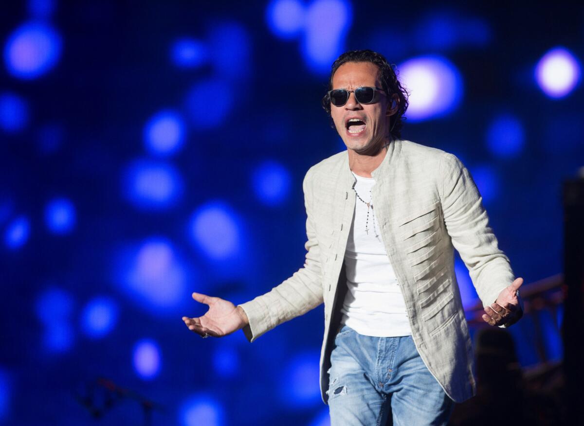 Marc Anthony lanza un nuevo sencillo lleno de fiesta, "Pa'lla Voy"