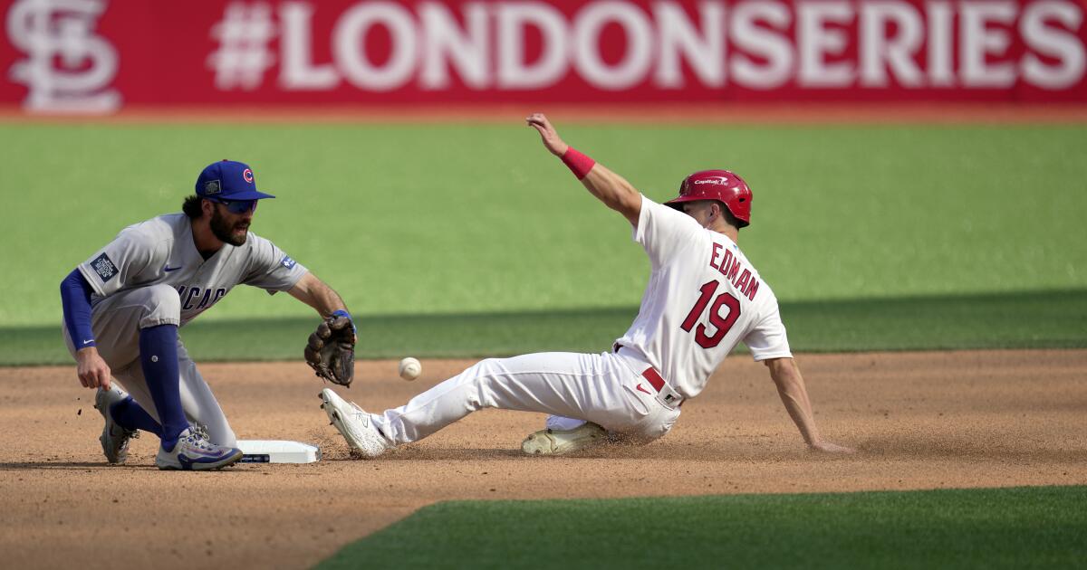 Chicago Cubs edge St. Louis Cardinals 3-2 after key catch