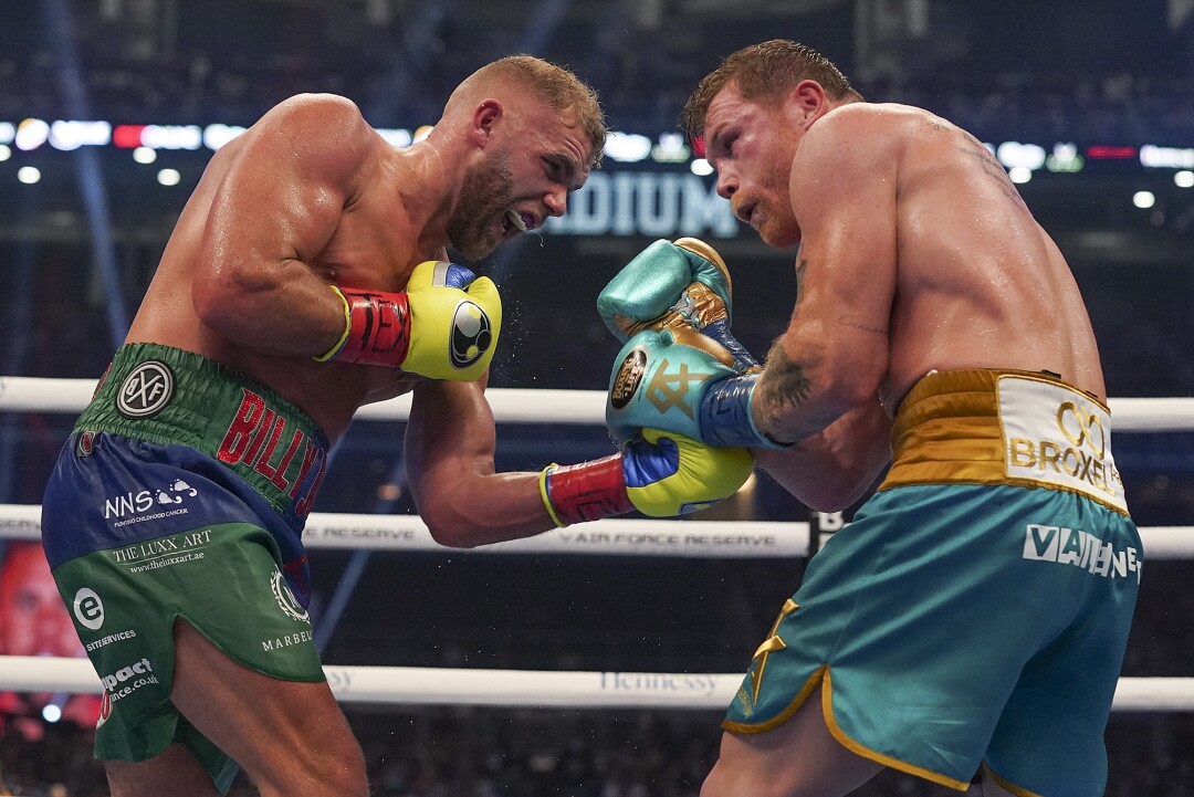 12 Best Photos From Canelo Alvarez Vs Billy Joe Saunders Los Angeles