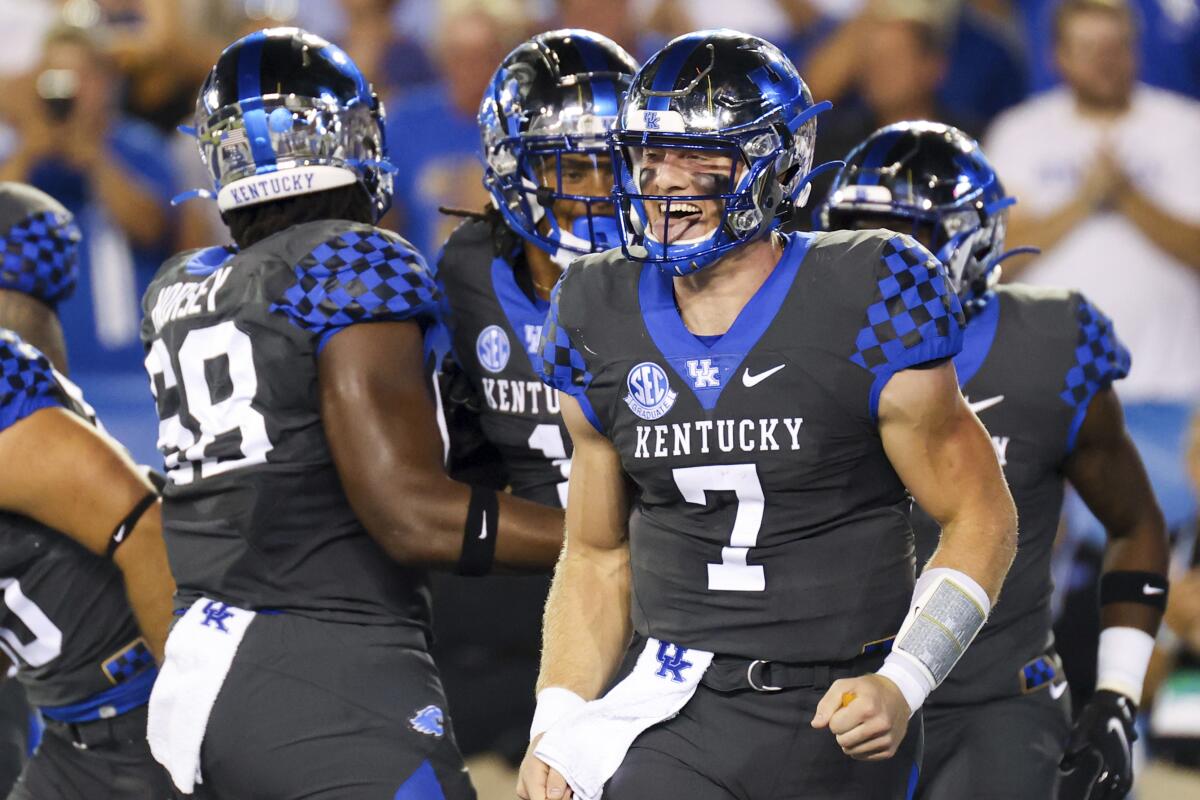 Kentucky quarterback Will Levis (7) celebrates a touchdown during the first half Oct. 9, 2021. 