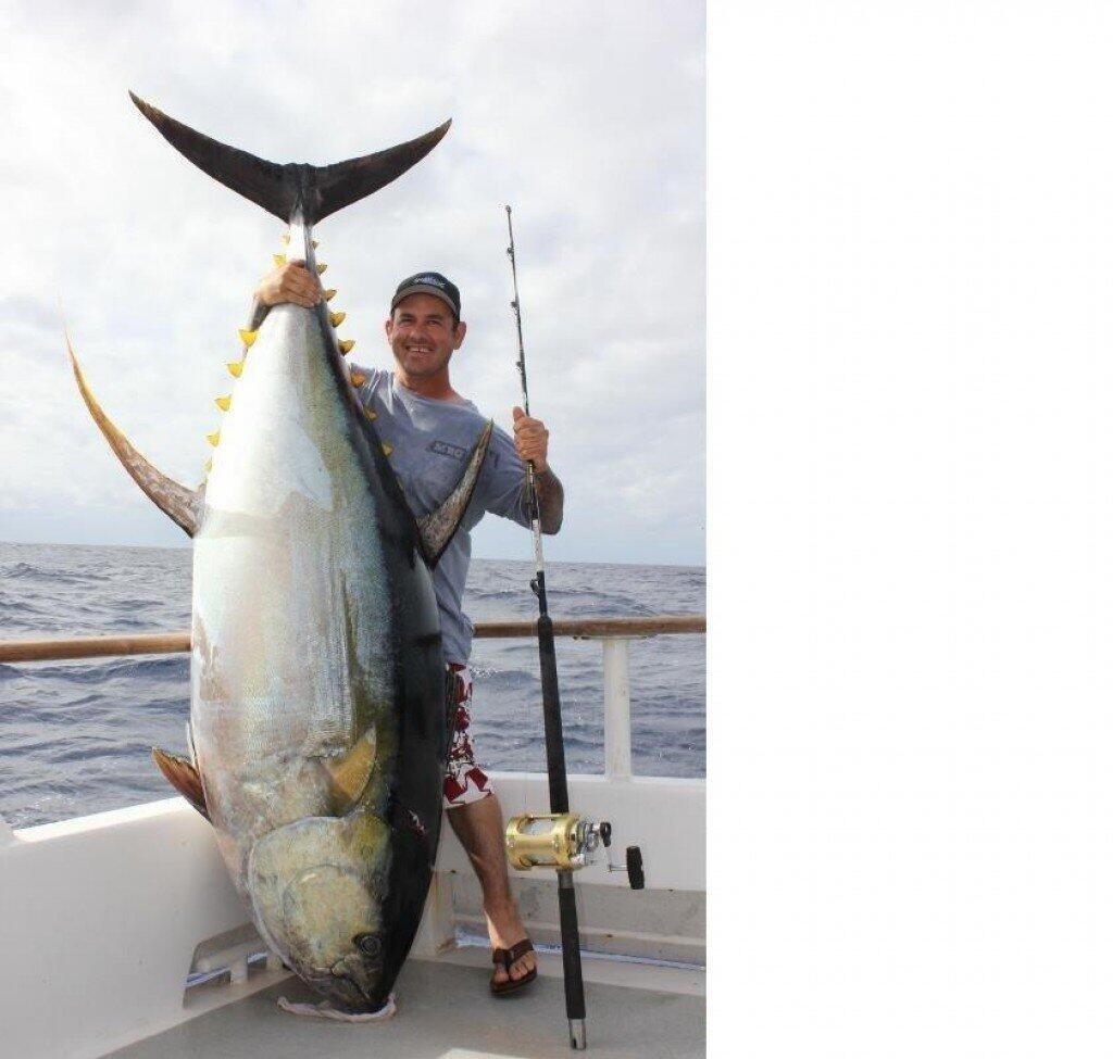 La Mesa man's estimated 459-pound tuna biggest of all-time? - The