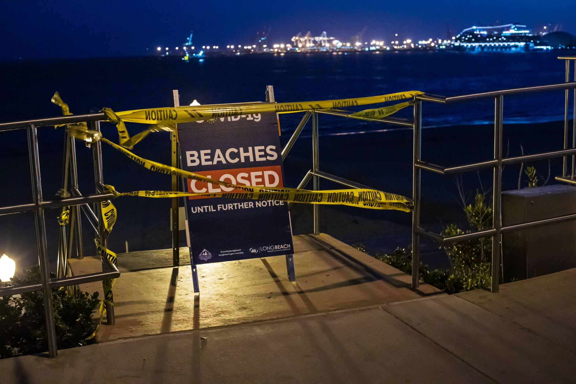 Beach closed in Long Beach