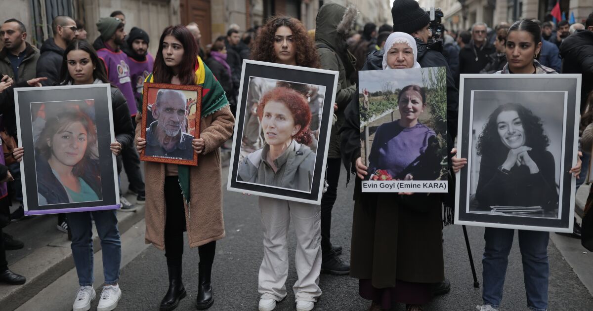 Marche après l’attaque du centre kurde de Paris
