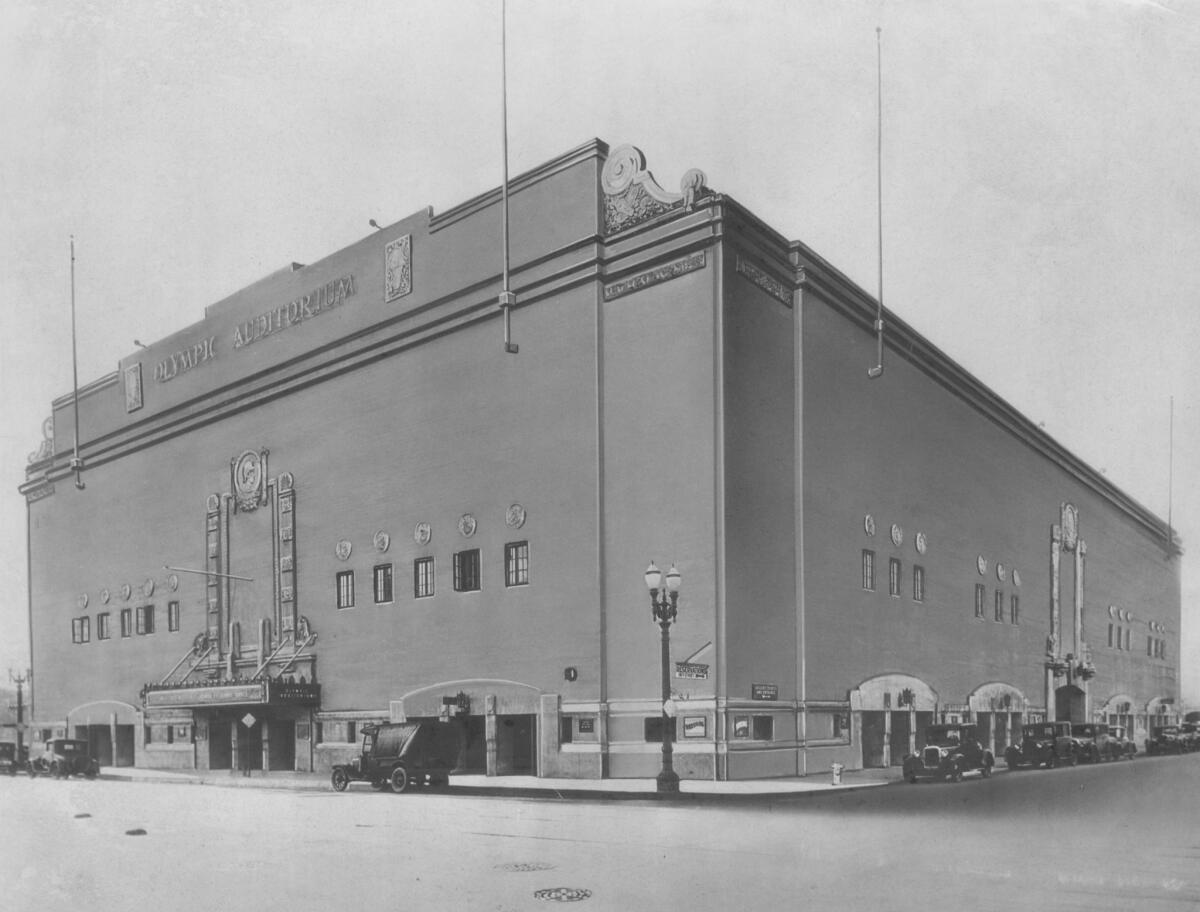 Olympic Auditorium in 1925. (Los Angeles Times)