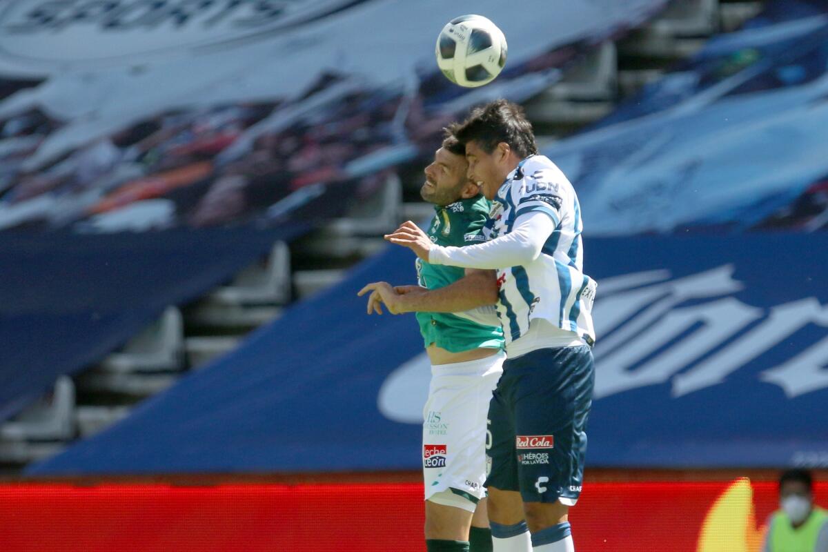 El Pachuca golea al León en el estreno del argentino Holan como entrenador