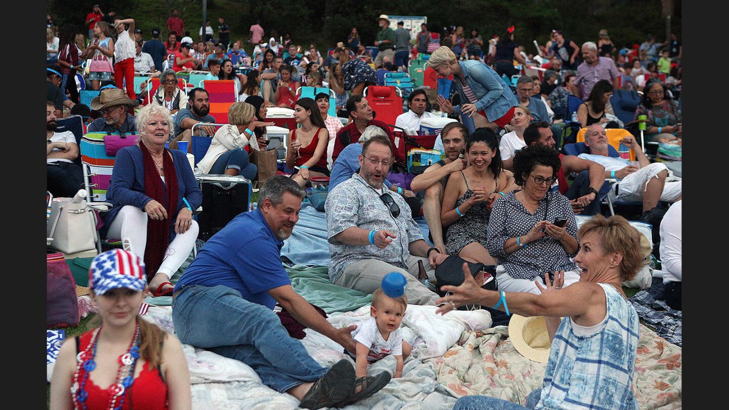 Photo Gallery Fireworks at the Starlight Bowl in Burbank