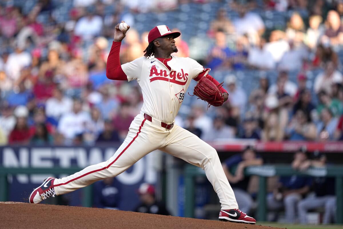 Angels starting pitcher José Soriano delivers during the first inning of a 2-1 win over the Seattle Mariners.